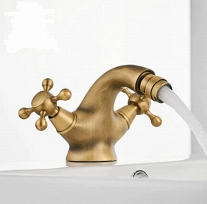 Balneum Bronz Antik hatású Bidé csaptelep
