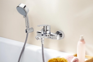 Grohe Eurostyle Cosmopolitan egykaros kádtöltő és zuhanycsap