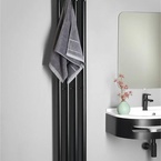 Sapho PILON fürdőszobai radiátor, 270x1800 mm, 583 W, matt fekete (IZ122T)