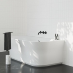 es021-black-pouziti.jpg