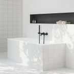 es022-black-pouziti.jpg
