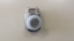 Zuhanykbain alsó görgő HL-002 25mm